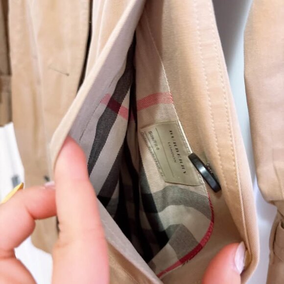 Authentic Burberry Sandringham trench coat Tan (US size 6) Great condition! - Picture 5 of 12
